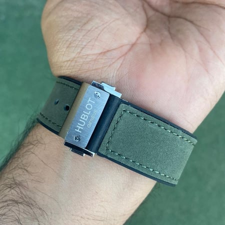 ساعة هوبلو Hublot classic green