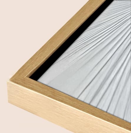 لوحة جبسية جدارية منزلية بتصميم إشعاعي بارز ينطلق من نقطة مركزية