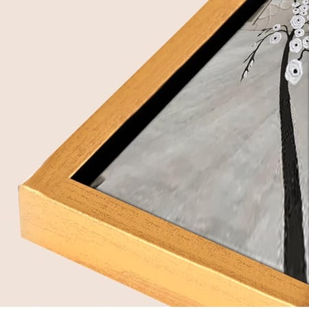 لوحة مرآة معاصرة بتصميم "زهري" انسيابي، مرسومة بخطوط سوداء وبيضاء بارزة