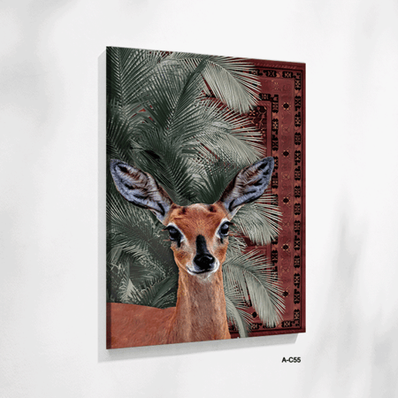 لوحة فنية تصور غزالاً بملامح هادئة وعيون واسعة