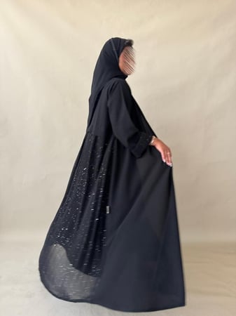 عبايـة ملك بلاك