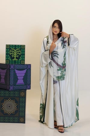 عباية بشت