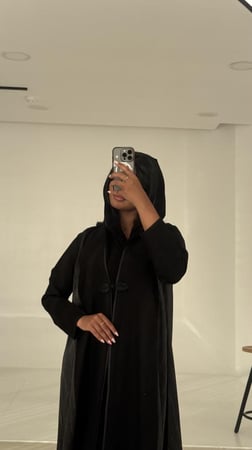 عباية كريب حرير