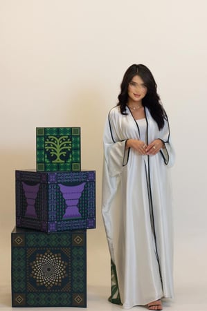 عباية بشت
