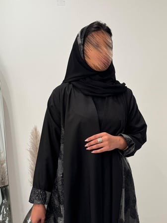 عبايه كلوش كريب