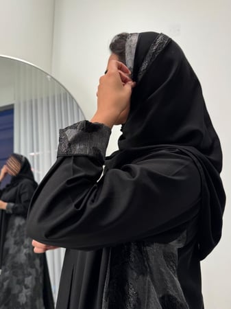 عبايه كلوش كريب