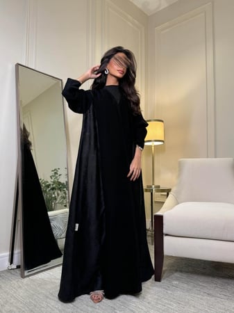 عباية كريب ملكي