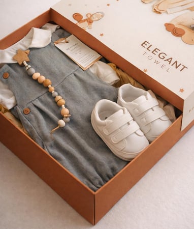 هدية مثالية للأولاد من نكست، بدلة أنيقة مكونة من 3 قطع!