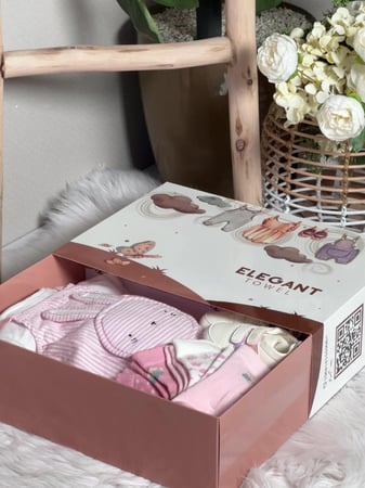 أجمل هدايا مواليد بنات من اليجنت تاول تصاميم أنيقة