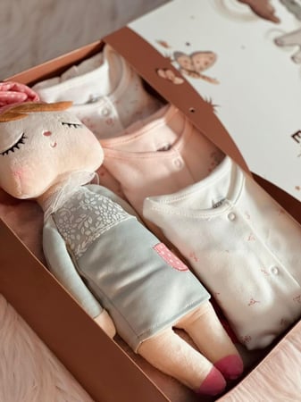 اختاري أجمل هدية بنات اطفال من اليجنت تاول تصاميم أنيقة