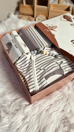 نكست تقدم هدايا رائعة للأولاد من ٦-٩ أشهر، تشمل ملابس داخلية وافرولات !