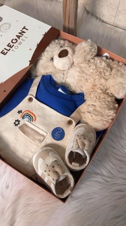 بدلة قطعتين من وكست