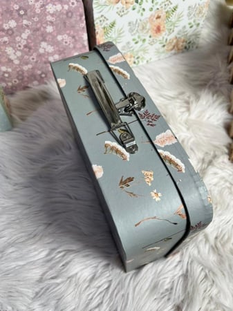 اكتشفي حقيبة مولود جديد من إليجنت تاول تصميم عملي وأنيق