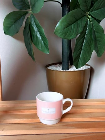 كوب سيراميك وردي بتصميم “Thank You