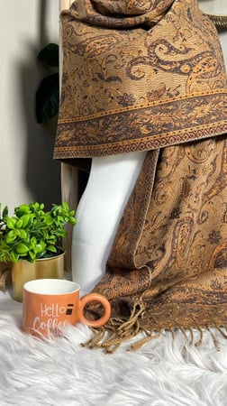 شال نسائي من اليجنت تاول يجمع بين الأناقة والراحة خامة ناعمة