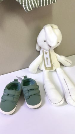 بوكس ولادي  صيفي جميل وعملي من نكست مقاس 3-6 اشهر