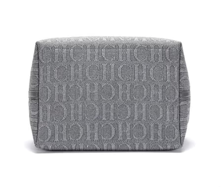 شنط نسائية CHCH