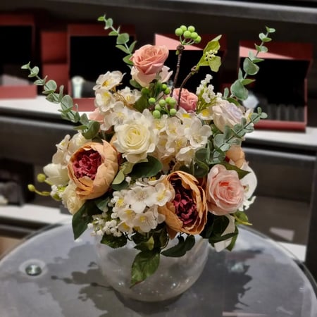 ورد صناعي شبه طبيعي