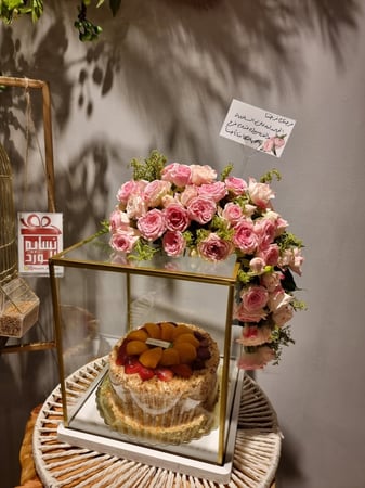 بوكس قزاز بالورد كيكة وسط من سعد الدين