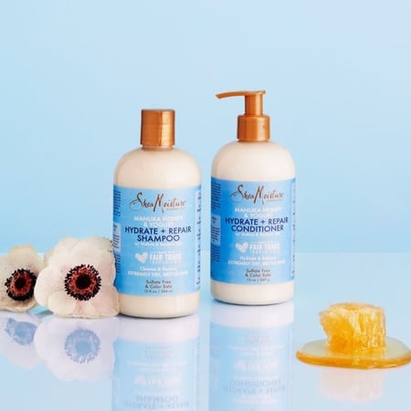 بلسم معالج ومرطب بعسل المانوكا و الزبادي  من shea moisture