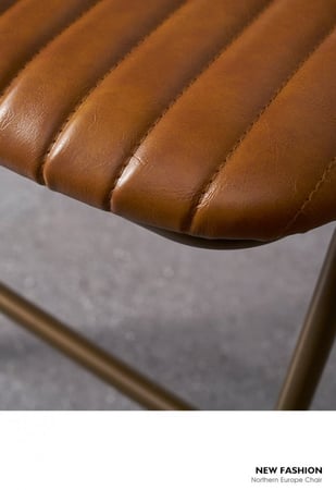 كرسي طعام جلد