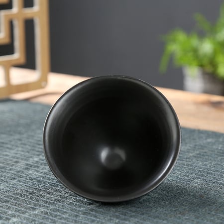 فنجان قهوة مميز بقاعدة منفصلة