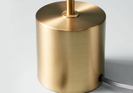 إضاءة مكتبية خشبية