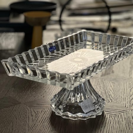 ستاند زجاج ستاند حلا ستاند زجاجي