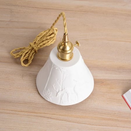 معلق سيراميك