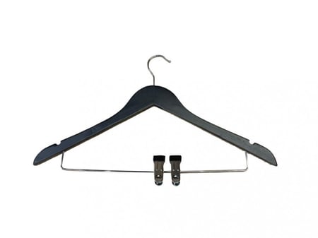 علاقة ملابس خشبية نسائية