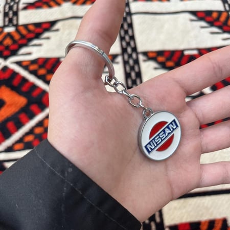 ميداليه نيسان حديد - شعار قديم