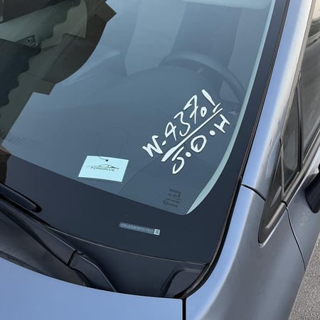 ستيكر كتابه الجمرك للوكاله