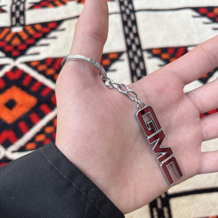 ميداليه GMC حديد - شعار 2