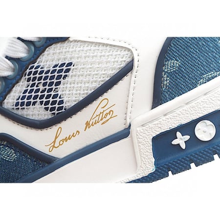 اطفال LV