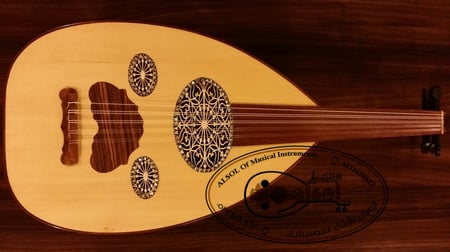عود موسيقي