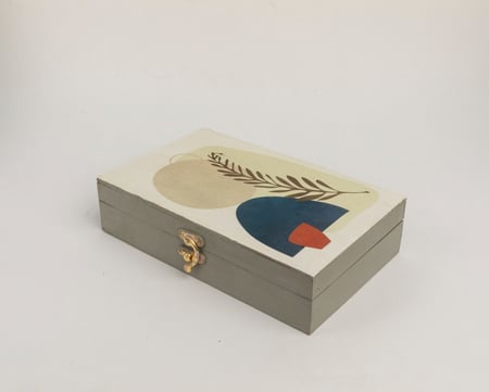 صندوق مُزيّن بشكل السنبلة