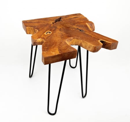 طاولة من خشب التيك الطبيعي