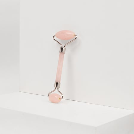 جهاز ( أداة ) مساج للوجه