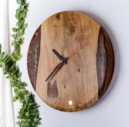 ساعة جدارية خشب مع رزن
