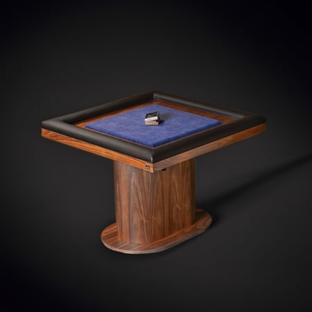 طاولة العاب متنوعة بتصميم حديث