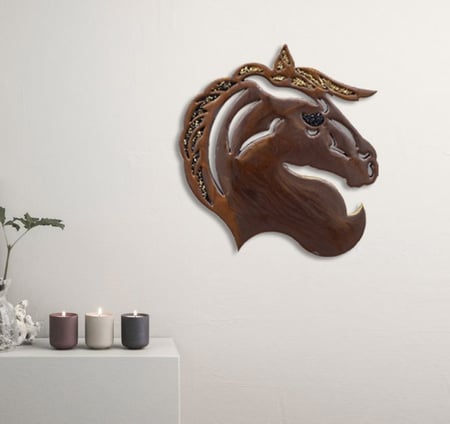 قطعة ديكورية خشبية