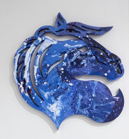 قطعة ديكورية خشبية