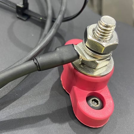 هيت شرنك أسود مع غراء أسود مقاس 12 ملي