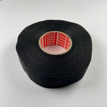 تيب ضفيره مضاد للاحتكاك Tesa عرض ٢٥ ملي و طول ٢٥ متر