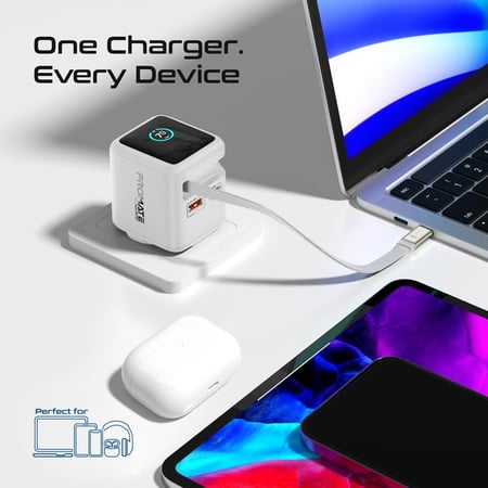 شاحن جداري سريع وذكي بقوة 70 واط, بتقنية GaNFast، مزوّد بكابل USB-C مدمج بطول 80 سم قابل للسحب، ومنفذين USB-C PD حتى 70 واط، ومنفذ USB-A بقوة 60 واط، مع شاشة ذكيةبحجم 1.14 إنش بتتصميم مدمج مثالي لشحن أجهزة MacBook و iPhon17وجميع أجهزة اندرويد الحديثة