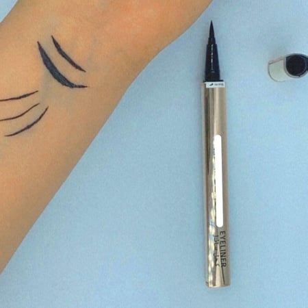 كحل سائل ضد الماء من ماي دريم