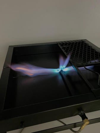 منقل اسود قابل لطي مع شاخوف + جراب -باكثر من مقاس