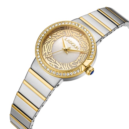 ساعة نسائية