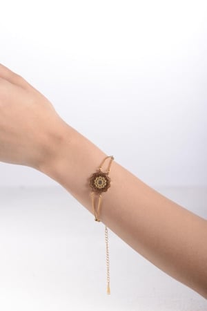 أسوارة نسائية لون ذهبي من لادون