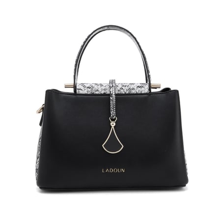 شنطة نسائية لون أسود من لادون